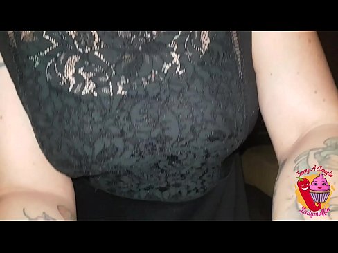 ❤️ Uma meia-irmã ordinária dá-lhe um broche e espanhol Porno vídeo em nós ️❤