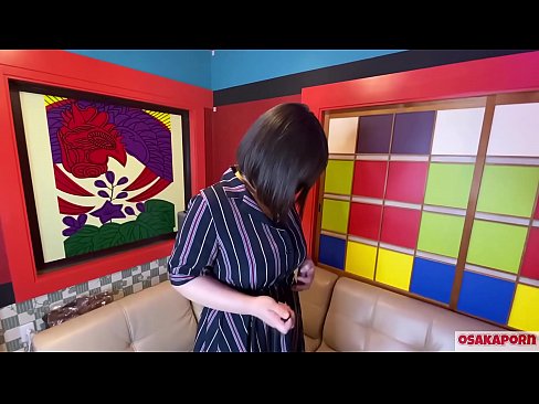 ❤️ O bonitinho japonês com mamas grandes masturba-se com brinquedos sexuais e tem um orgasmo. Ela fala numa entrevista sobre a merda da sua experiência. Mamas enormes e ratas peludas a gemer em voz alta. Osakaporn Porno vídeo em nós ️❤