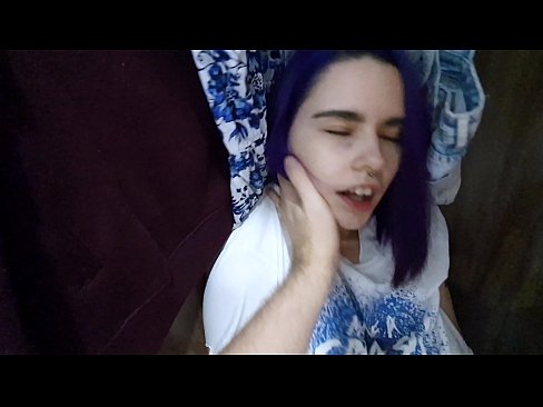 ❤️ Encontrei a minha irmã no armário e ajudei-a a ejacular Porno vídeo em nós ️❤